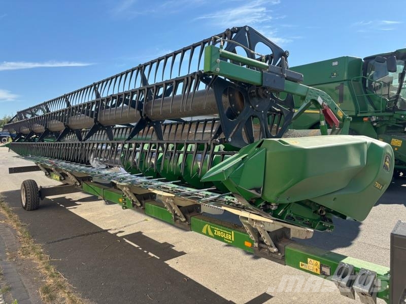 John Deere S780 inkl. 730X Sonstige Landmaschinen