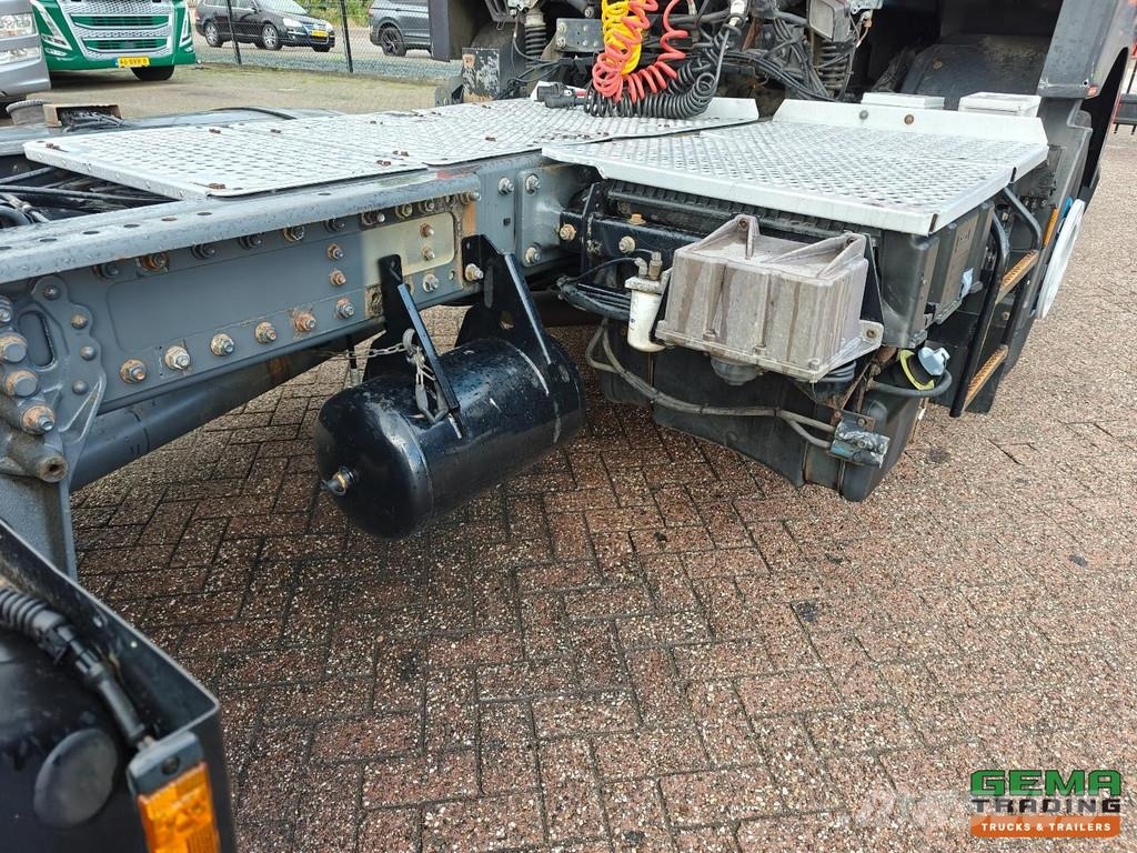 DAF FT CF85.360 4x2 Sleepcab Euro5 Air conditioning - Vlačilci