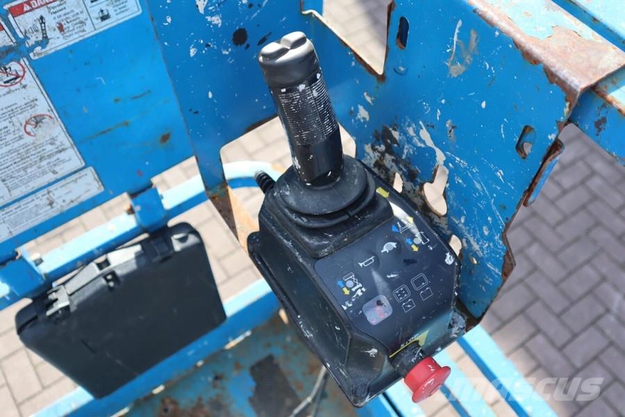 Genie GS1932 Electric, Working Height 7.8 m, 227kg Capac Škaraste platforme