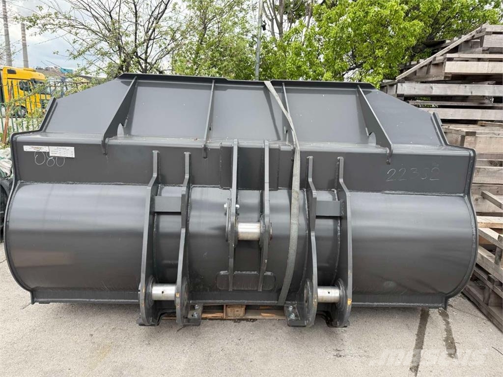 CASE CE 1121G Kolové nakladače