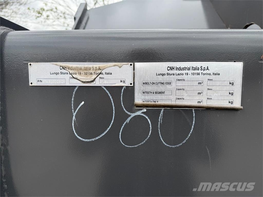 CASE CE 1121G Kolové nakladače
