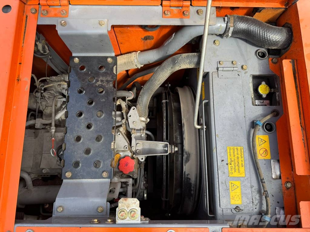Hitachi ZX225LC-5B - New Bucket / Automatic Greasing / CAM Escavadeiras de esteiras