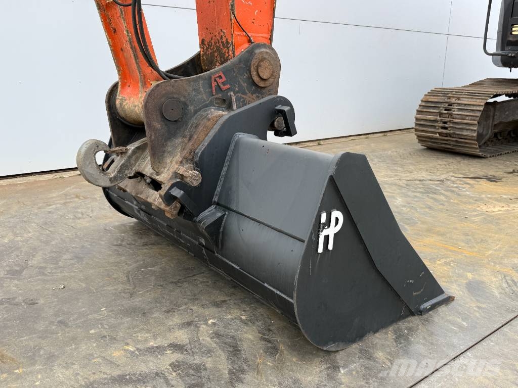 Hitachi ZX225LC-5B - New Bucket / Automatic Greasing / CAM Escavadeiras de esteiras