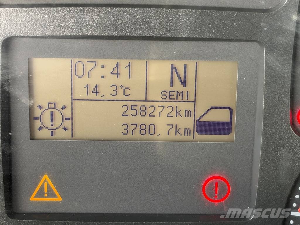 Iveco TRAKKER AD340T45 Autobetoniere