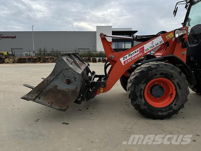 Kubota R065W Utovarivači na točkove