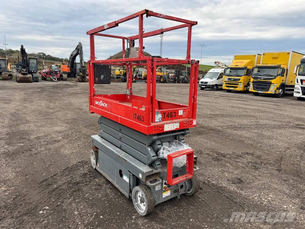 SkyJack SJ 3219 Scheren-Arbeitsbühnen