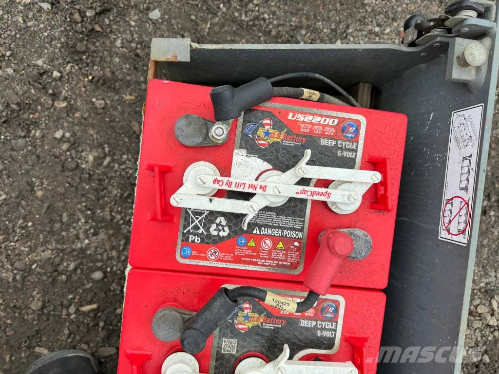 SkyJack SJ 3219 Scheren-Arbeitsbühnen