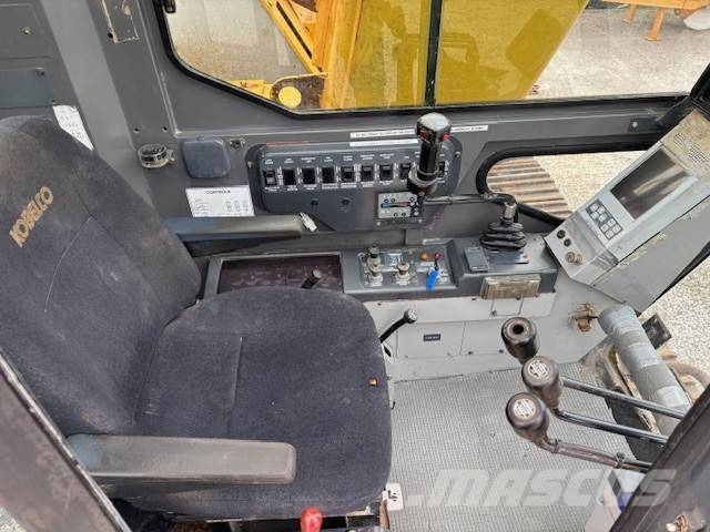 Kobelco CKE 800 Grúas de oruga