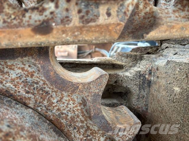 Kobelco CKE 800 Grúas de oruga