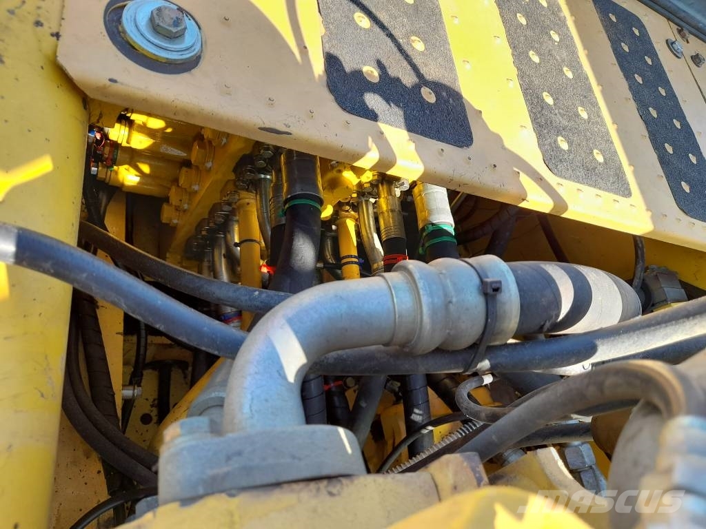 Komatsu PC 290 NLC-8 Rupsgraafmachines