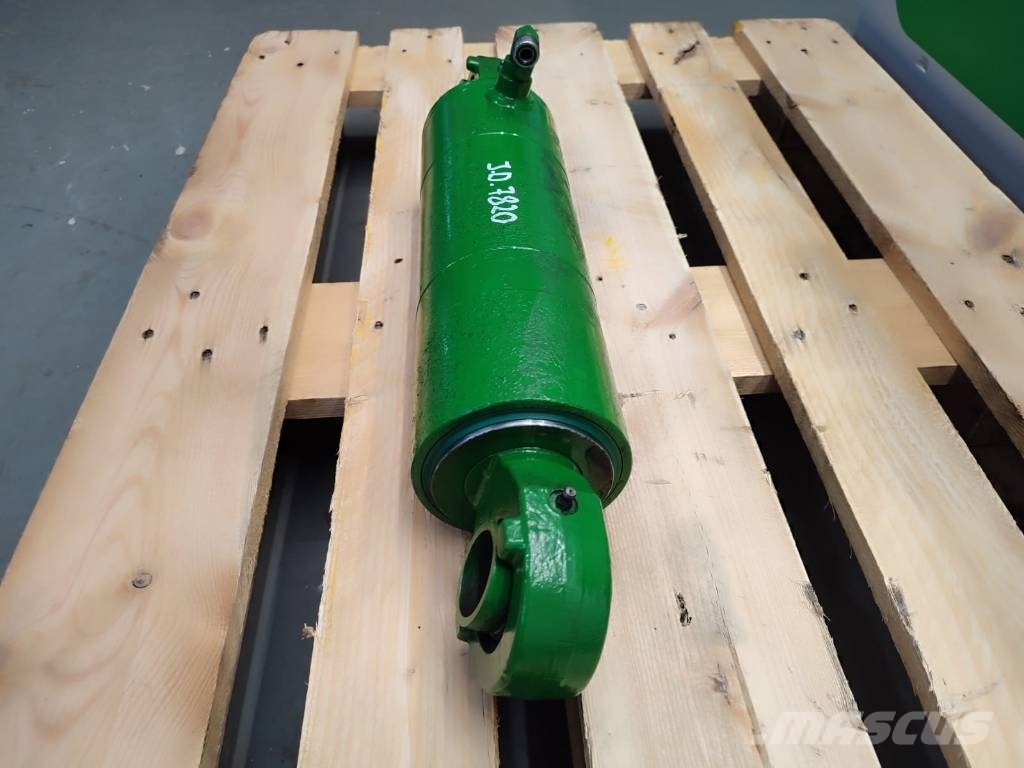 John Deere 782 Rear linkage hydraulic cylinder AL110502 Hydraulika