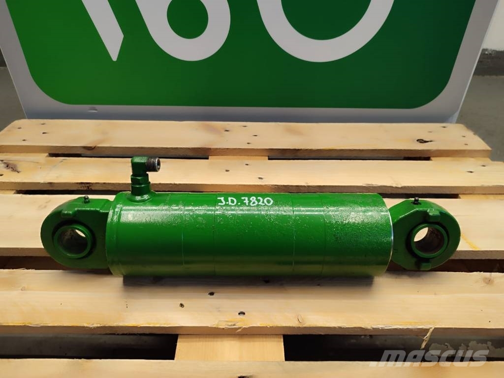 John Deere 782 Rear linkage hydraulic cylinder AL110502 Hydraulika