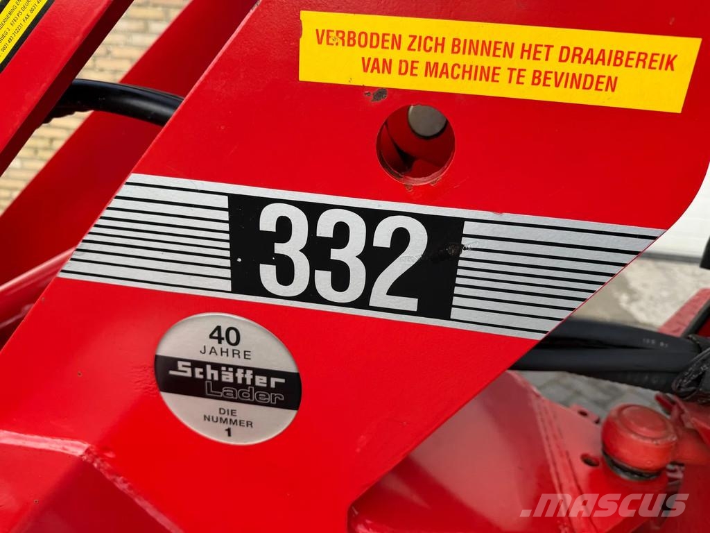 Schäffer 332 332 Mini iekrāvēji