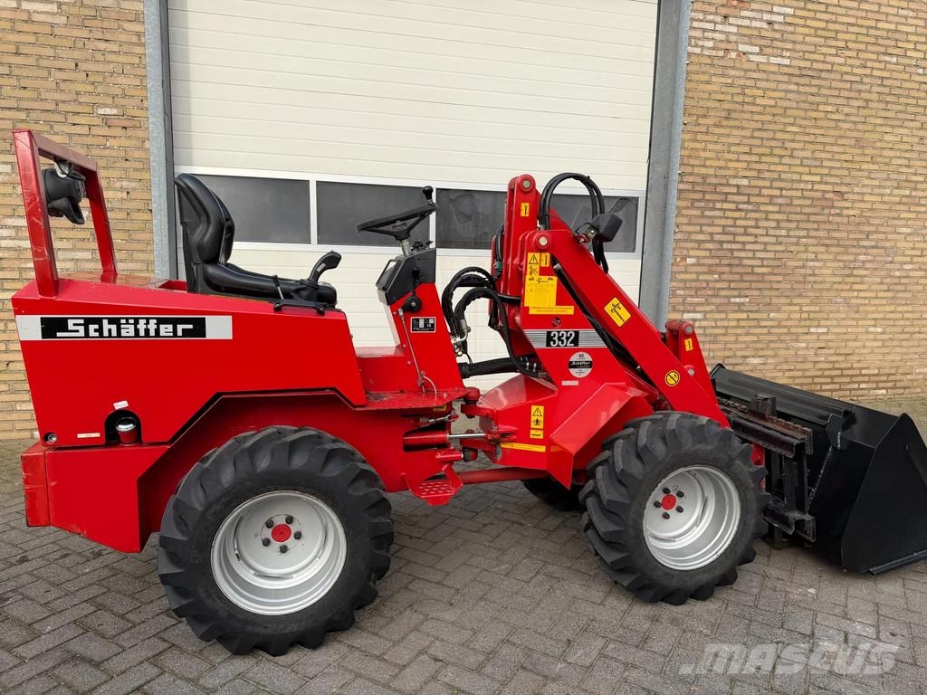 Schäffer 332 332 Mini iekrāvēji
