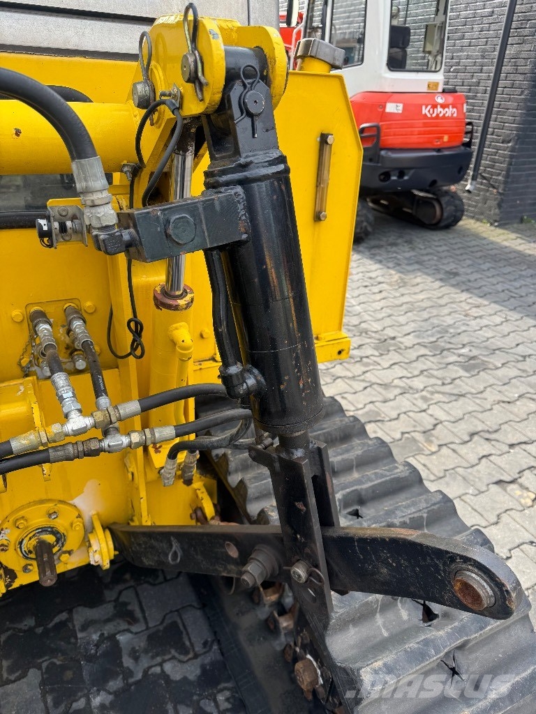 Morooka MK 40 Traktory