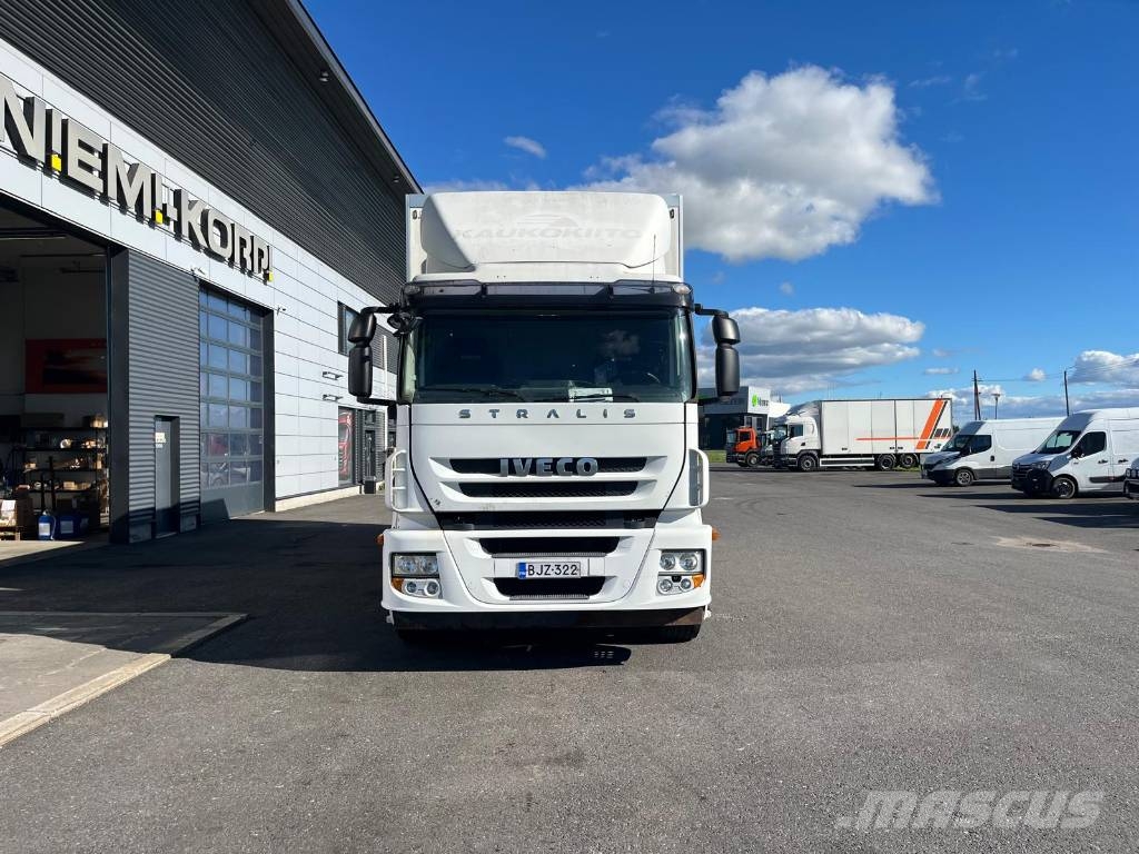 Iveco Stralis 190S36 Bakwagens met gesloten opbouw