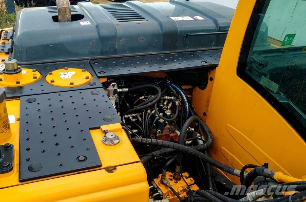 Hyundai Robex 140 LC-9 Excavadoras de cadenas