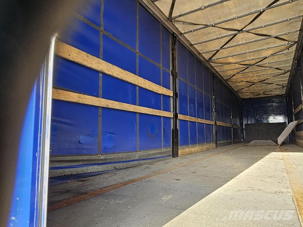 Kögel s 24-1 - COIL - SLIDING ROOF - SAF DISC Semirremolques de caja de lona
