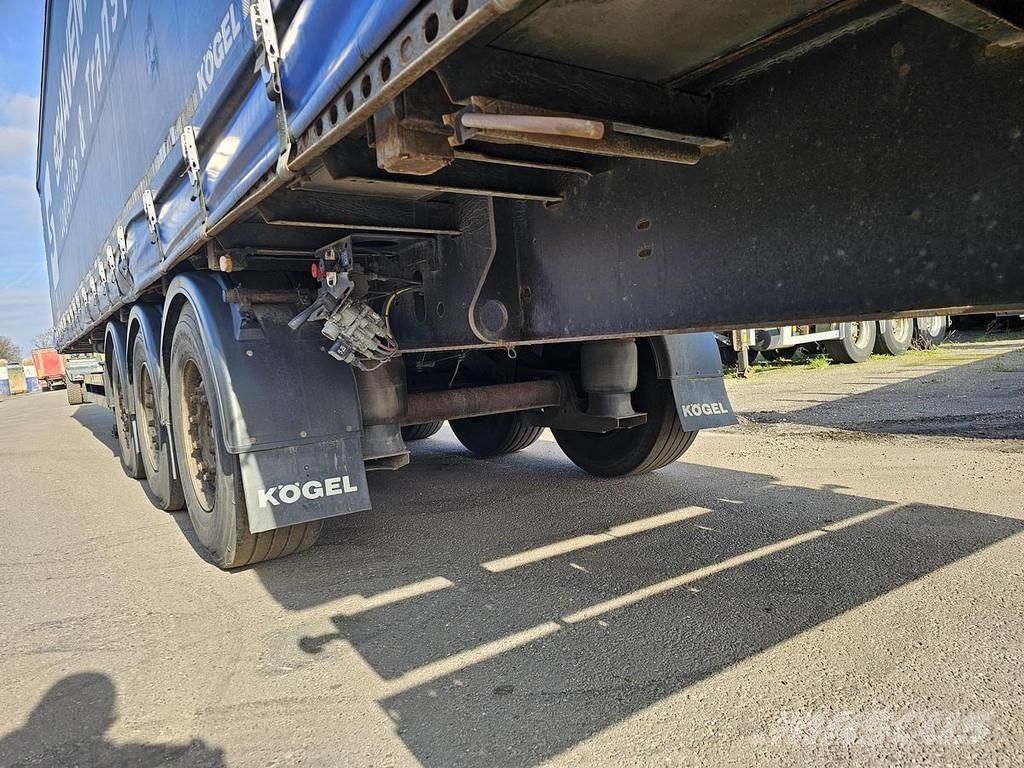Kögel s 24-1 - COIL - SLIDING ROOF - SAF DISC Semirremolques de caja de lona