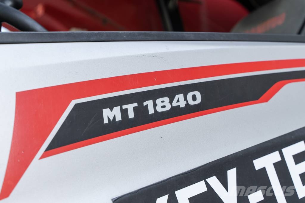 Manitou MT 1840 Teleskopiskie manipulatori