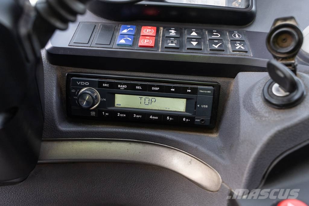 Manitou MT 1840 Teleskopiskie manipulatori