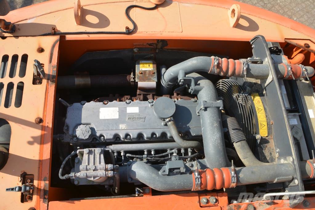 Doosan DX 180 LC Raupenbagger