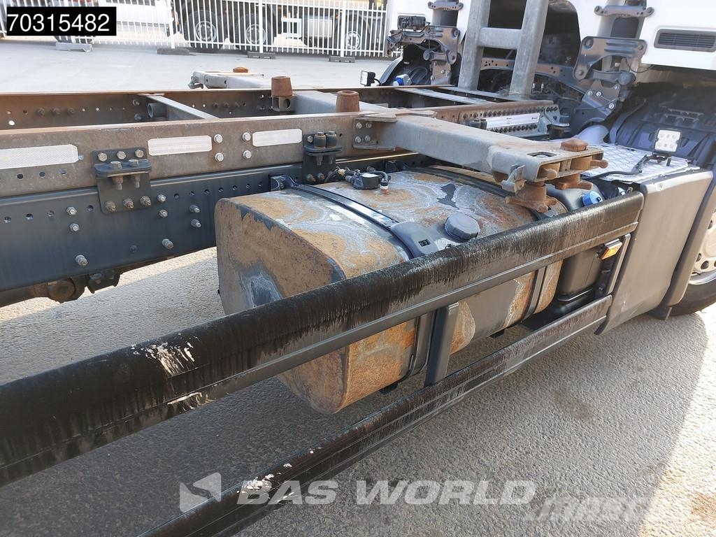 Scania P500 P 6X2 Full Air Zepro 2500kg Ladebordwand Lift Camiones desmontables