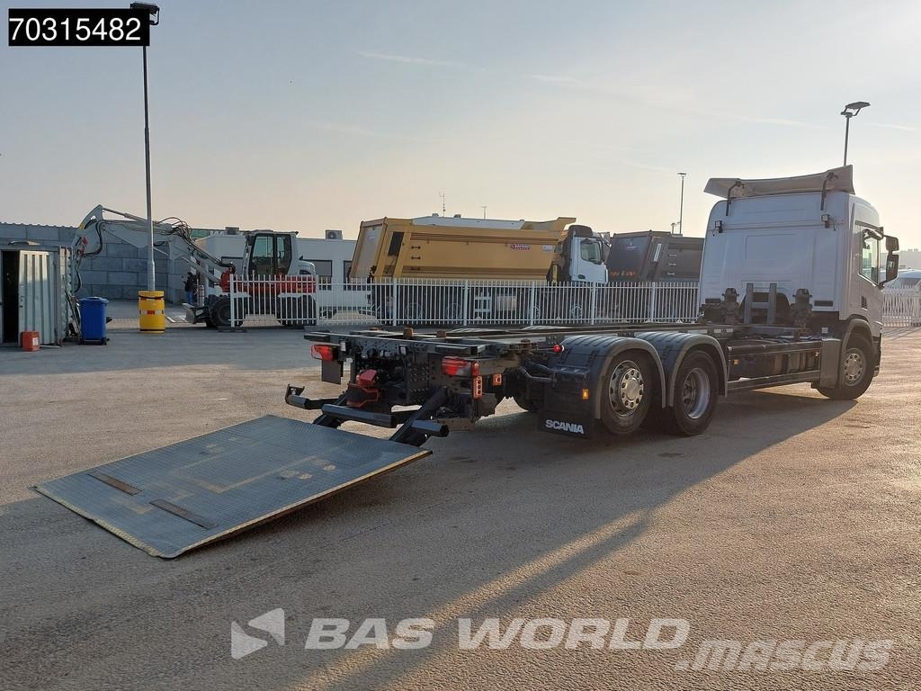 Scania P500 P 6X2 Full Air Zepro 2500kg Ladebordwand Lift Camiones desmontables