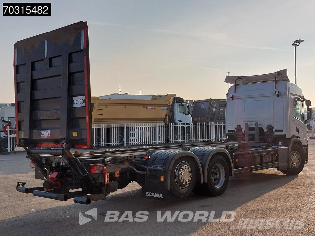 Scania P500 P 6X2 Full Air Zepro 2500kg Ladebordwand Lift Camiones desmontables