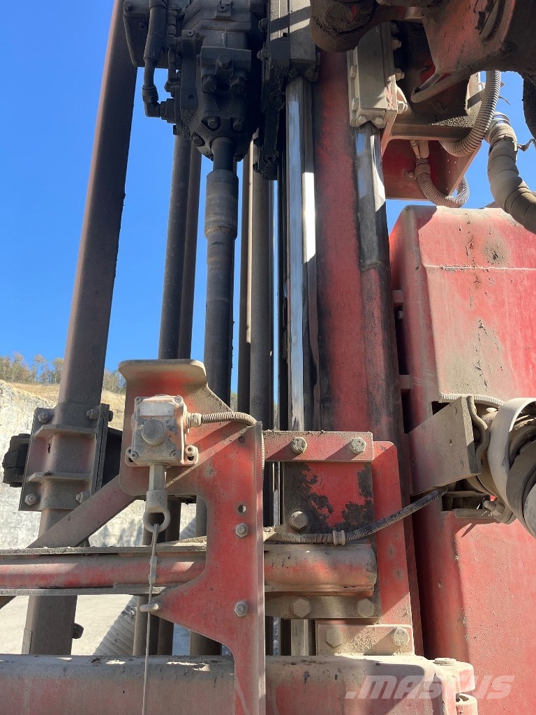 Sandvik DP 1100 i Terenske vrtalne naprave