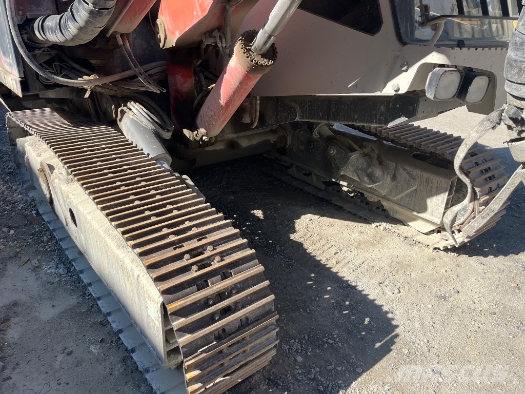 Sandvik DP 1100 i Terenske vrtalne naprave