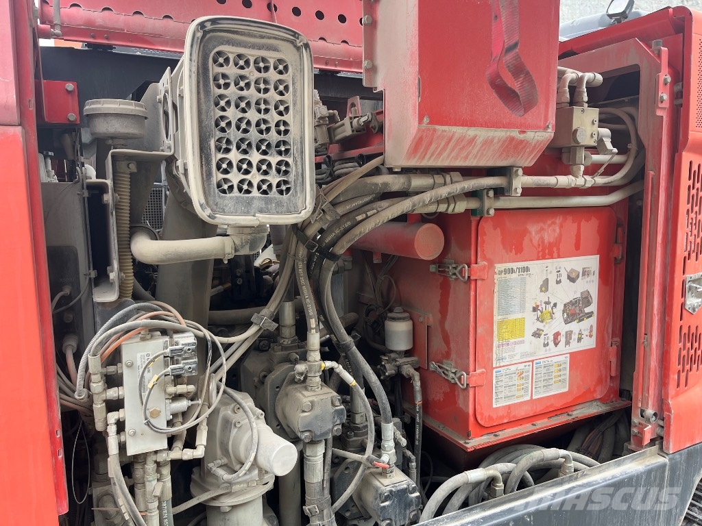 Sandvik DP 1100 i Terenske vrtalne naprave
