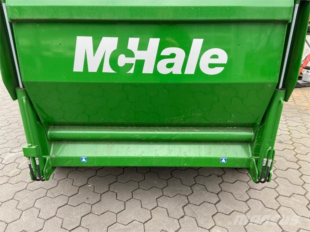 McHale Silgaeverteiler und Strohhäcksler "C 460" Besleyici, ventilatör ve asansörler