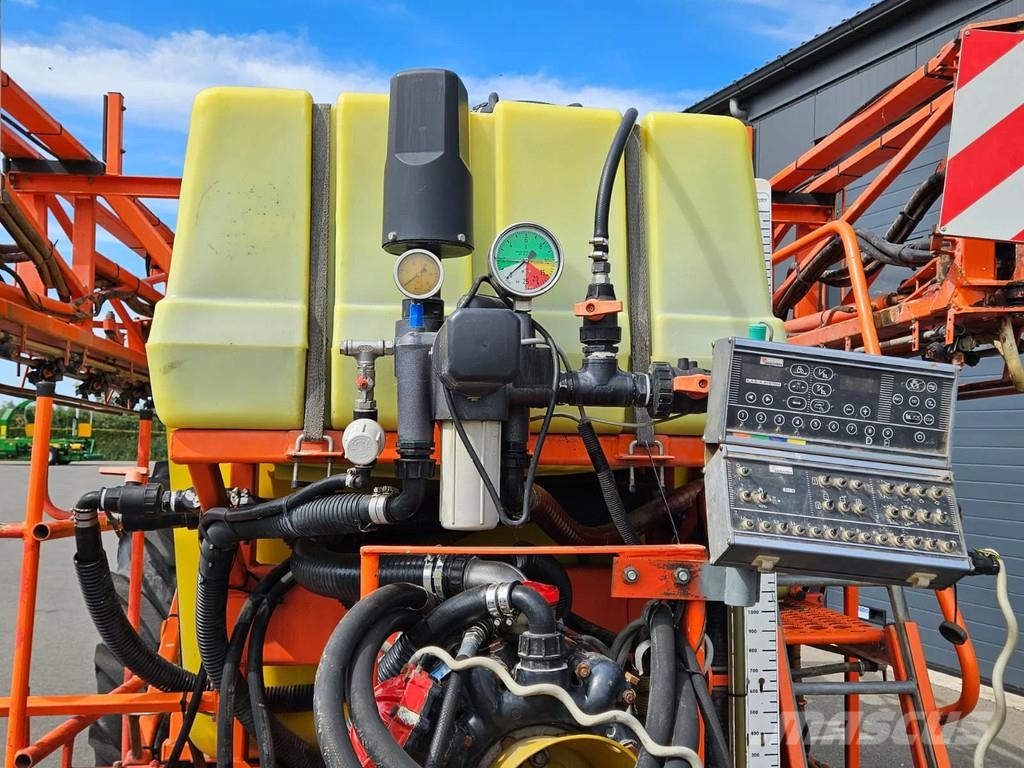 Douven NEVELSPUIT 3400 Ltr Veldspuit - 27mtr Getrokken spuitmachines