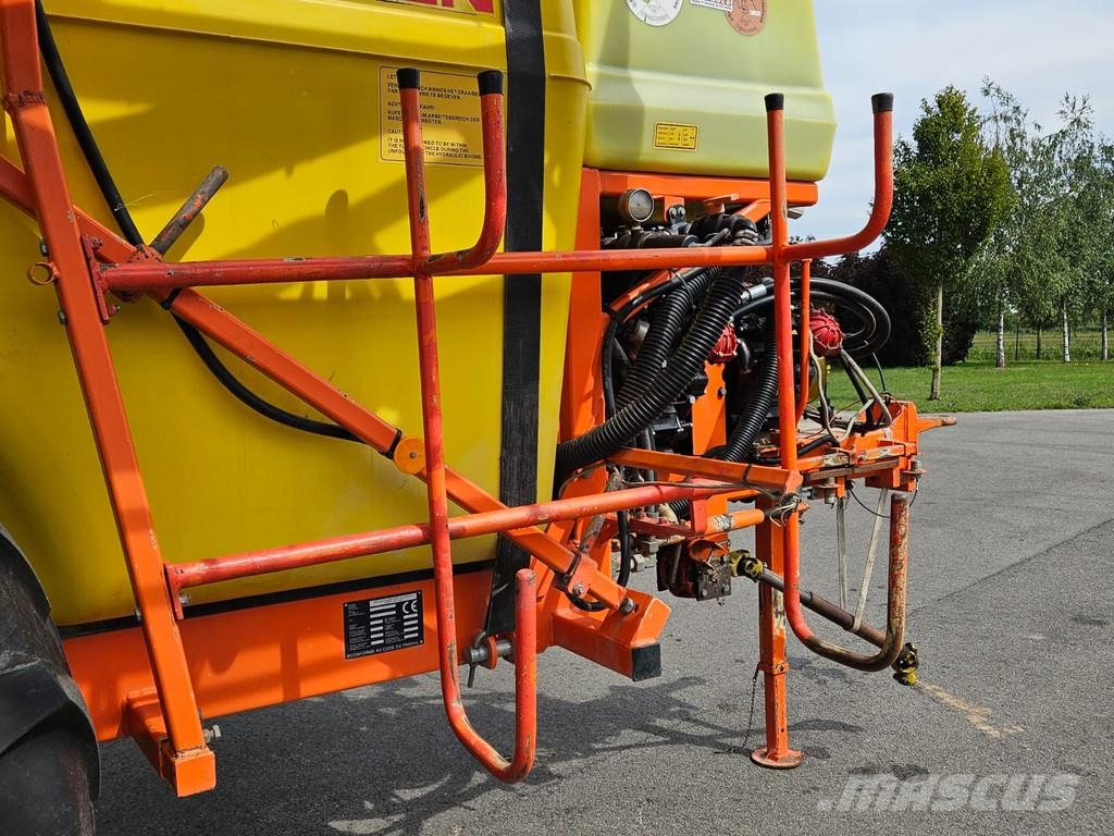 Douven NEVELSPUIT 3400 Ltr Veldspuit - 27mtr Getrokken spuitmachines