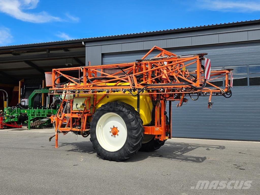 Douven NEVELSPUIT 3400 Ltr Veldspuit - 27mtr Getrokken spuitmachines