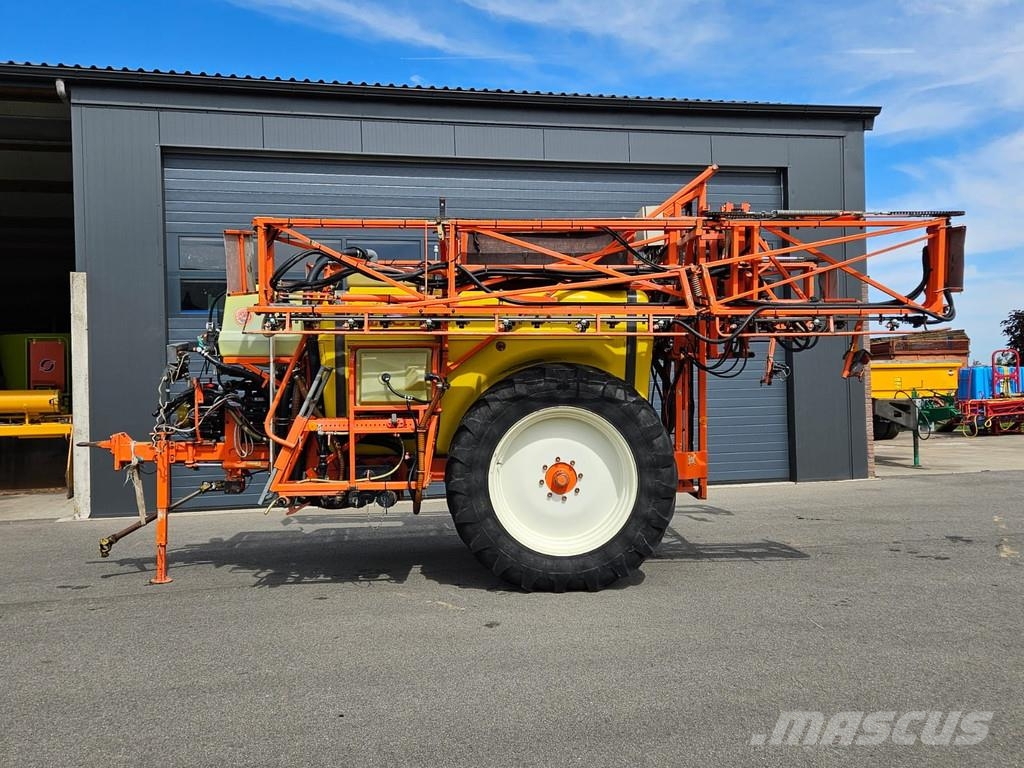 Douven NEVELSPUIT 3400 Ltr Veldspuit - 27mtr Getrokken spuitmachines