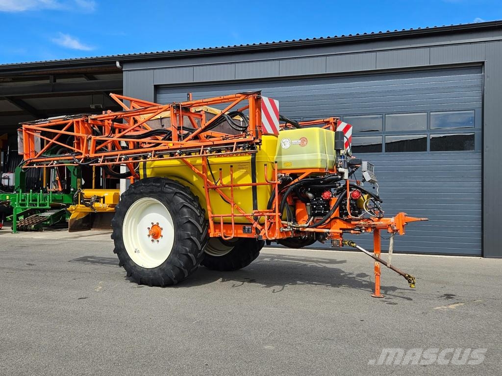 Douven NEVELSPUIT 3400 Ltr Veldspuit - 27mtr Getrokken spuitmachines