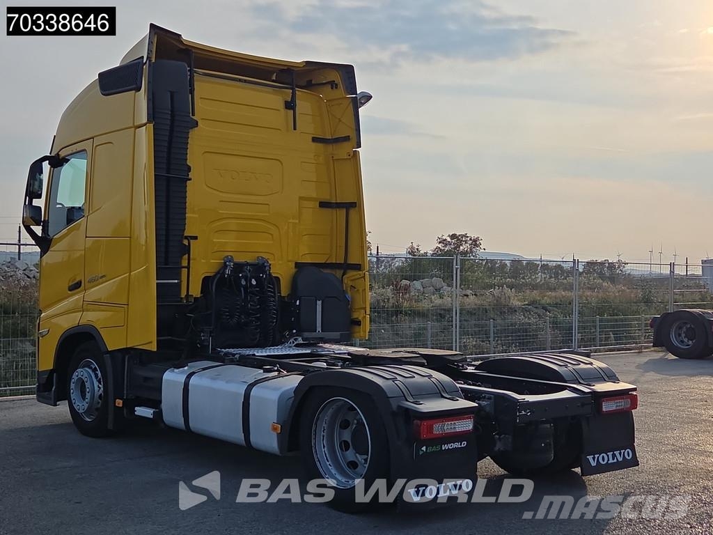Volvo FH 460 4X2 Globe Mega 2x Tanks I-ParkCool Navi ACC Vilcēji
