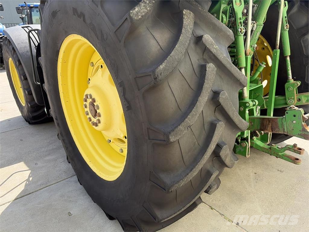 John Deere 7930 PQ Tractors