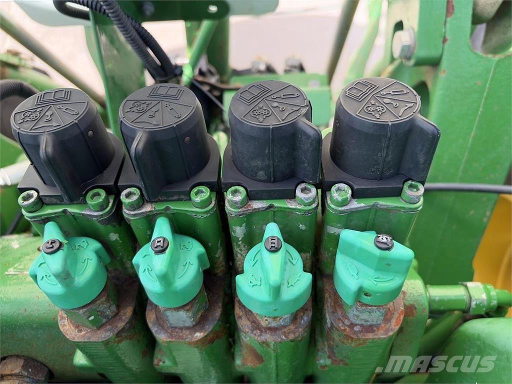 John Deere 7930 PQ Tractors
