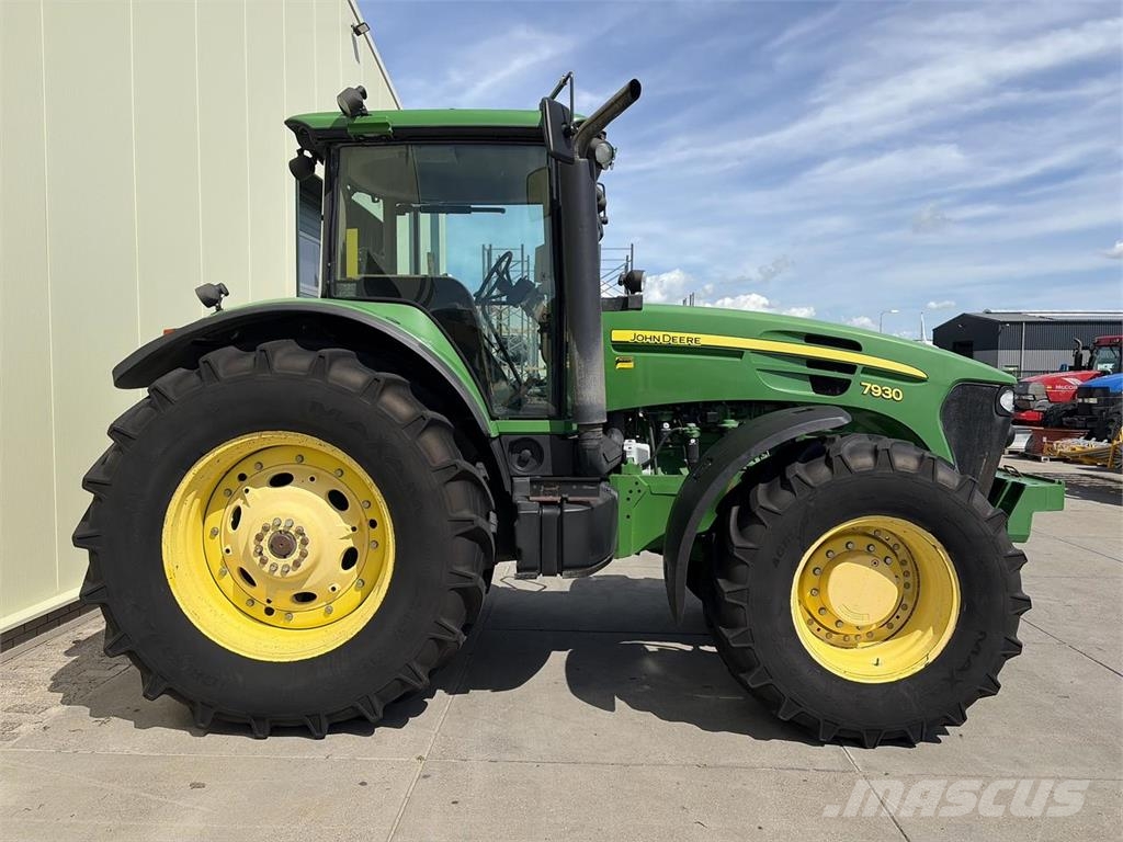 John Deere 7930 PQ Tractors