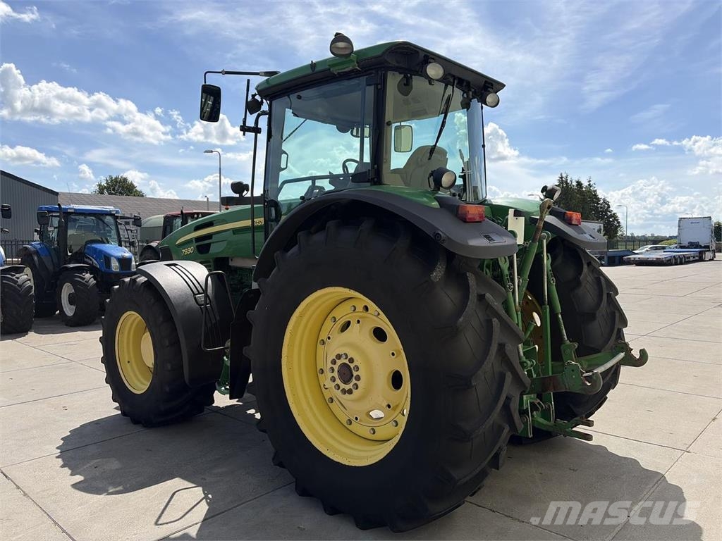 John Deere 7930 PQ Tractors
