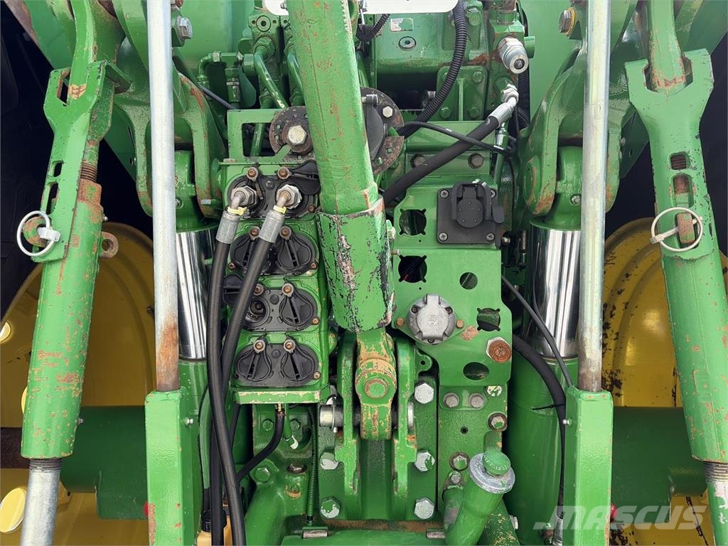 John Deere 7930 PQ Tractors