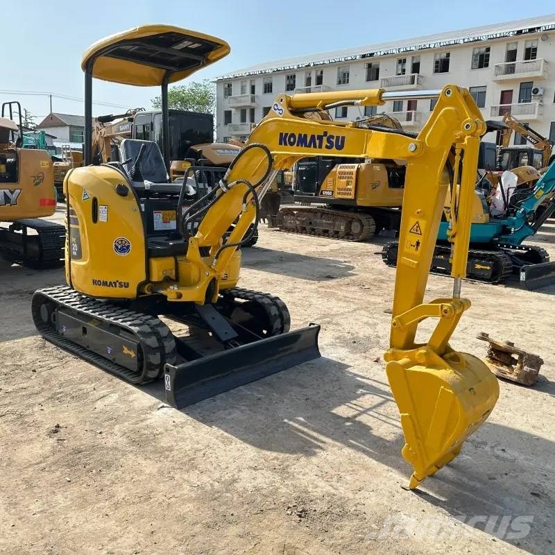 Komatsu PC20 Гусеничні екскаватори