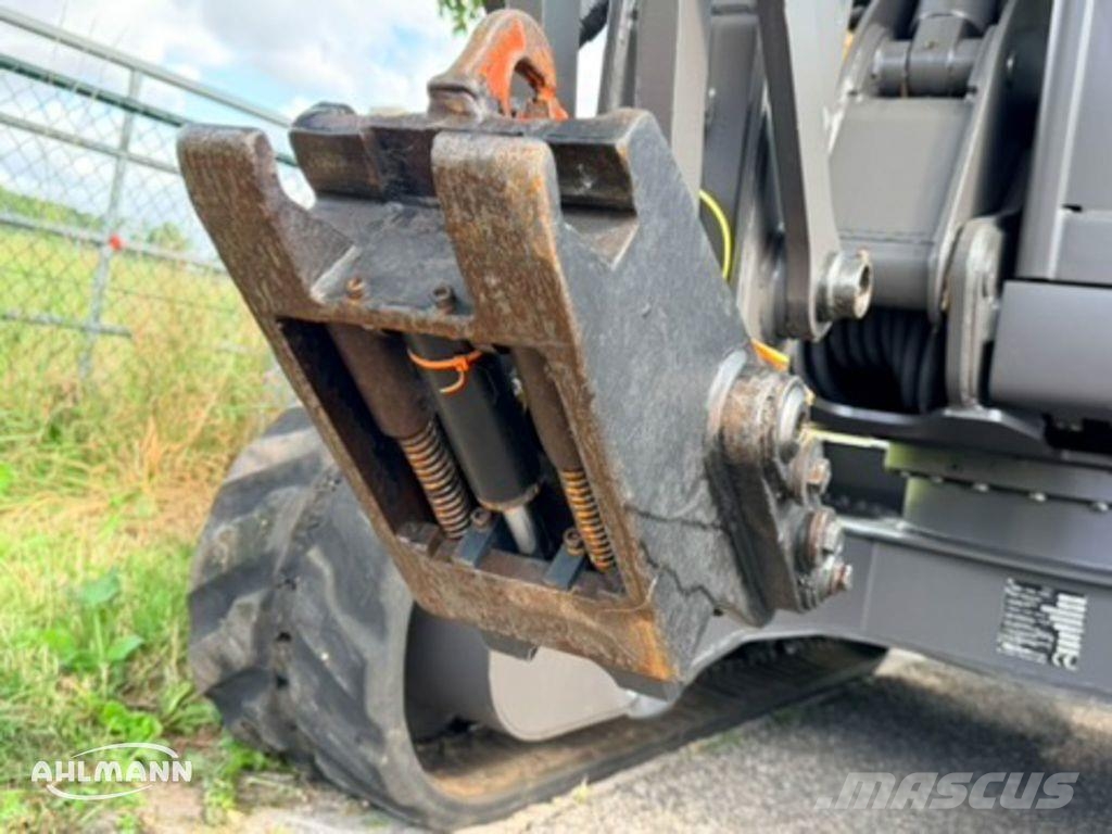 Mecalac 6 MCR Rupsgraafmachines