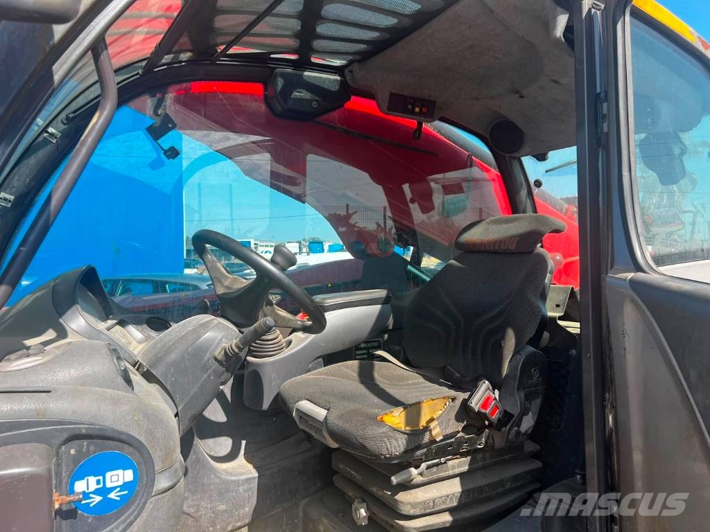 Manitou 1335 مناولات متداخلة