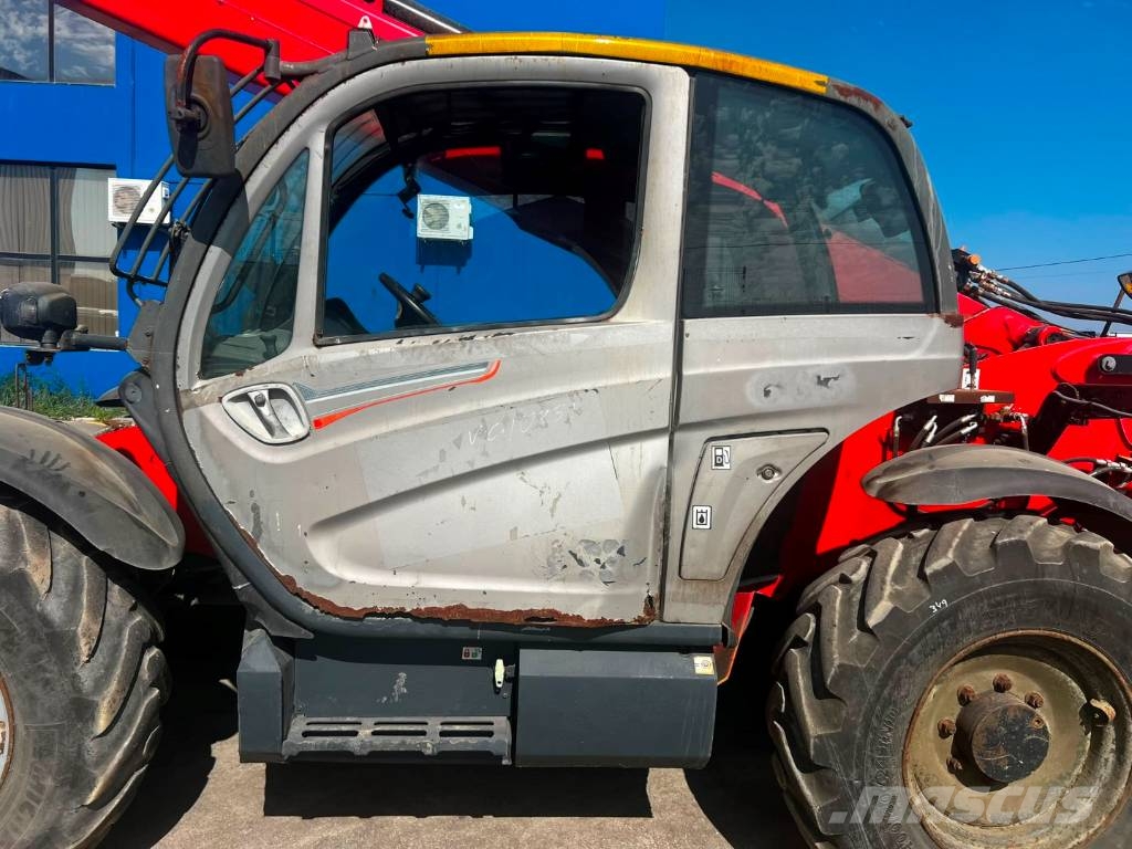 Manitou 1335 مناولات متداخلة