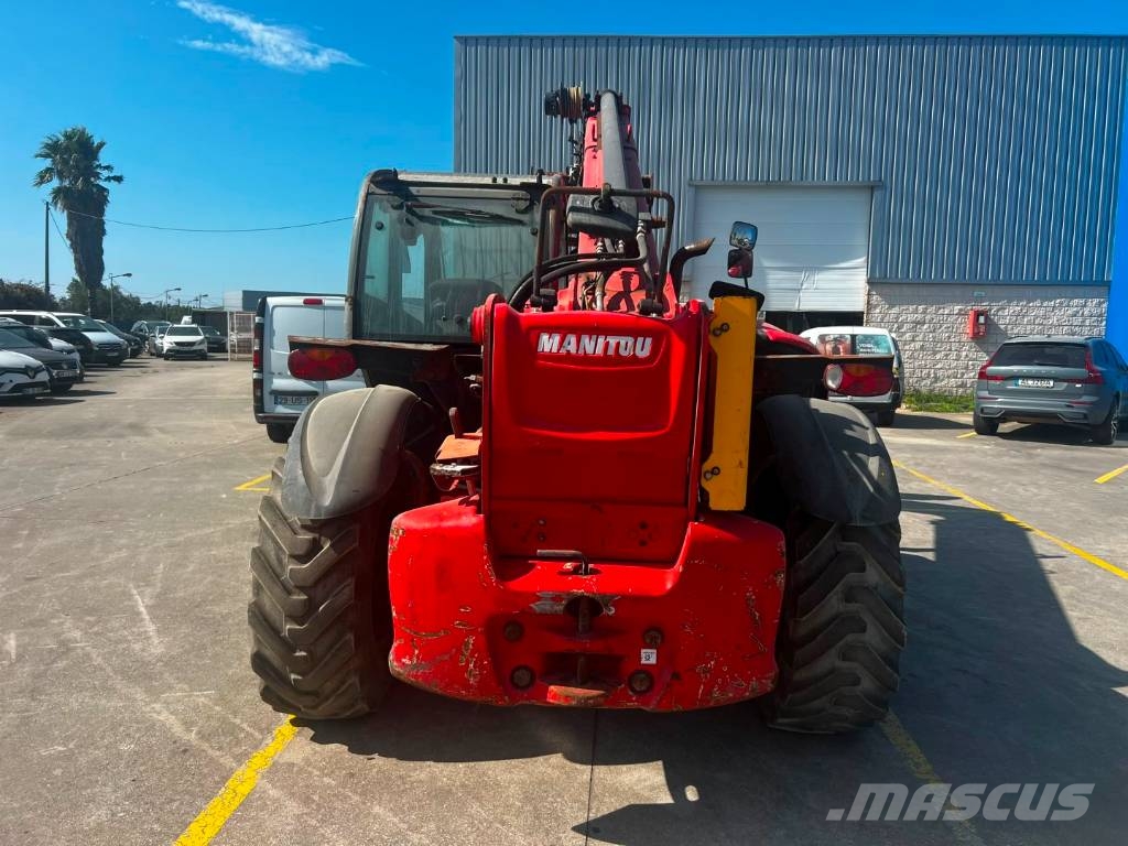 Manitou 1335 مناولات متداخلة