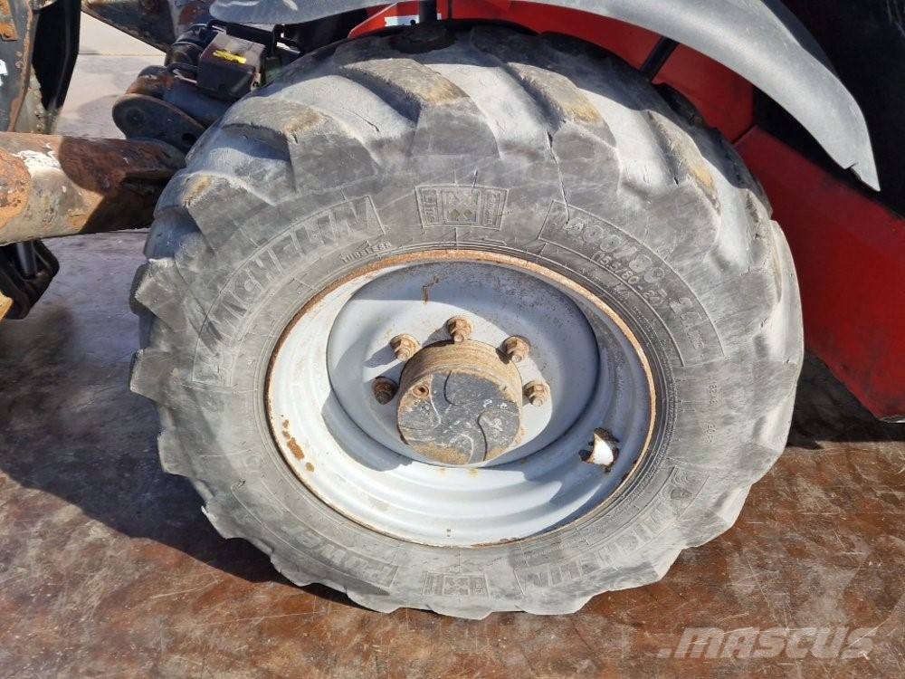 Manitou 1335 مناولات متداخلة